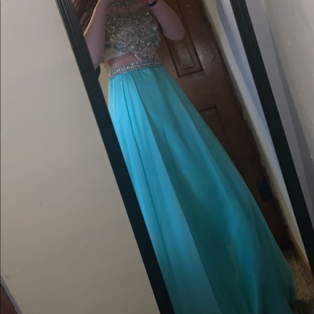 Prom dress